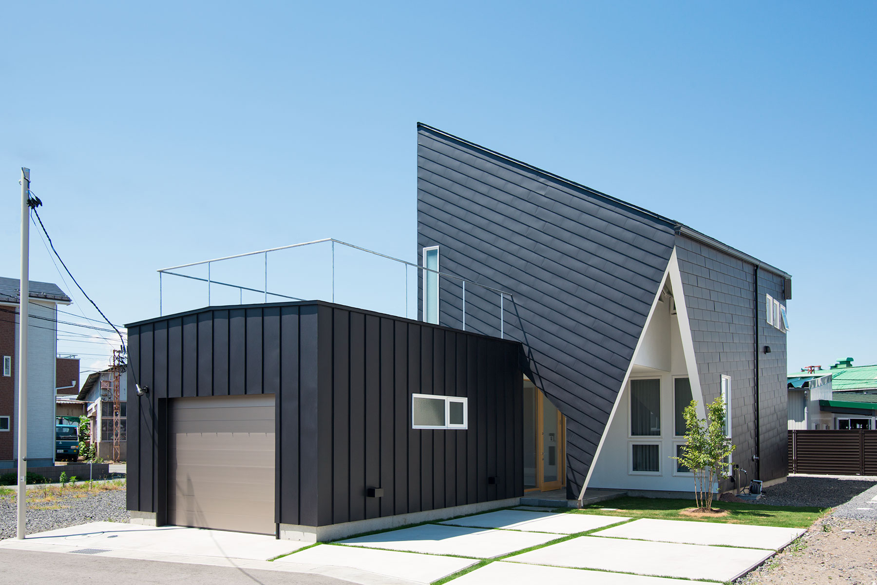 ARCHITECTUREのサムネイル